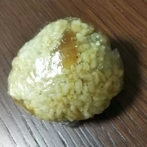 カレーピラフinウィンナーおにぎり